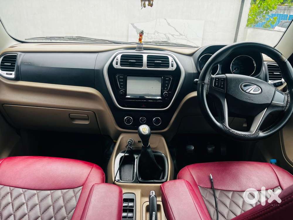 Mahindra Tuv 300 T10, 2019, Diesel