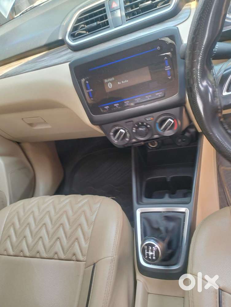 Maruti Suzuki Swift Dzire Vxi Optional, 2023, Petrol