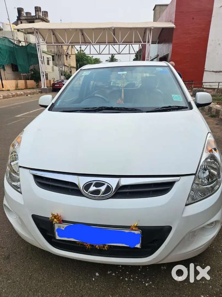 Hyundai I20 Magna 2011 22k Kilometers