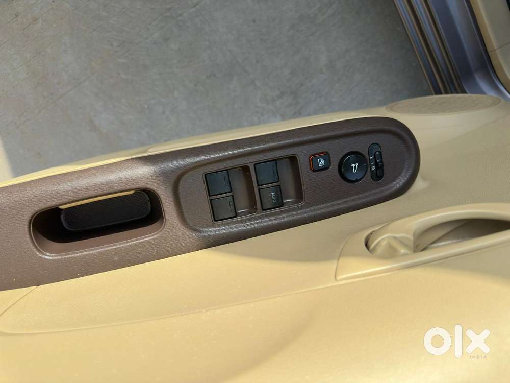 Honda Brio S Mt, 2013, Cng & Hybrids