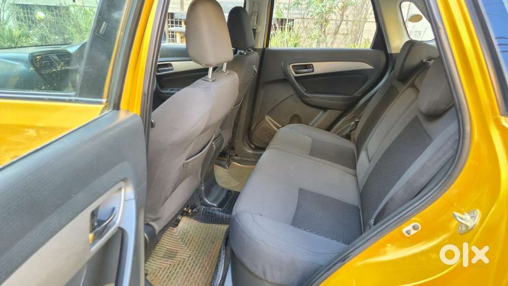 Maruti Suzuki Vitara Brezza Zdi Plus Dual Tone, 2017, Diesel