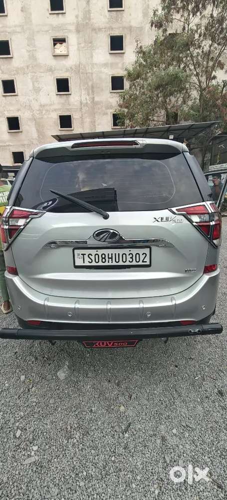 Mahindra Xuv500 Diesel 2021 Second Owner