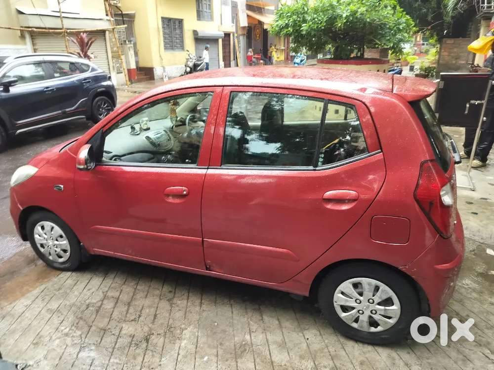 Hyundai I10 2012 Petrol 65000 Km Driven