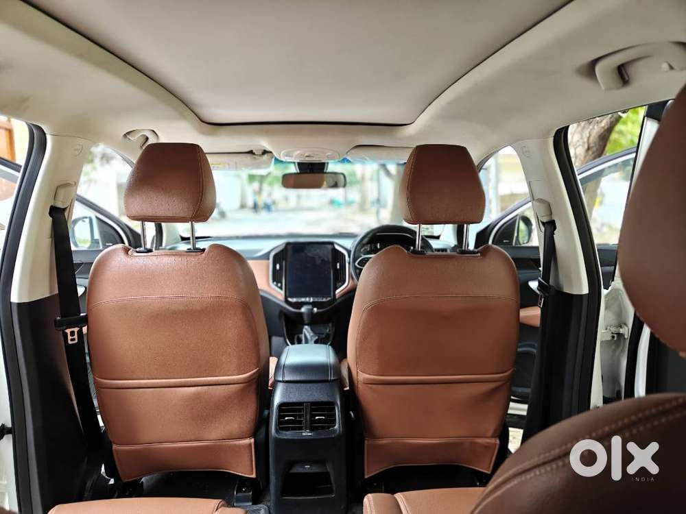 Mg Hector Plus 1.5cvt Petrol Automatic