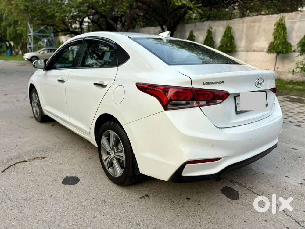 Hyundai Verna 1.6 Sx (o) Vtvt, 2020, Petrol