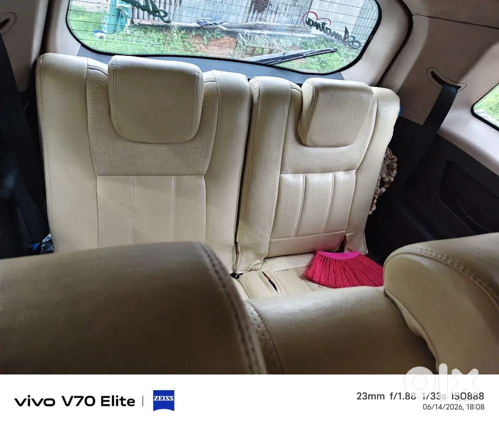 Mahindra Xuv500 2012