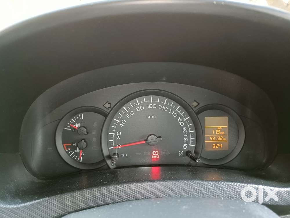 Maruti Suzuki Swift Petrol 2016