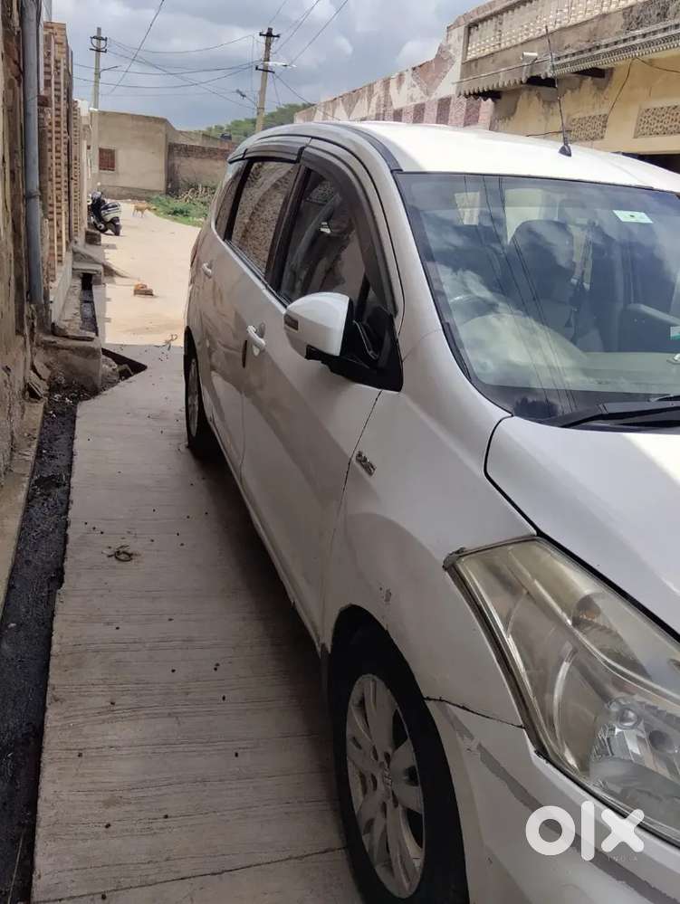 Ertiga 2016 Diesel Manual Push Button Start