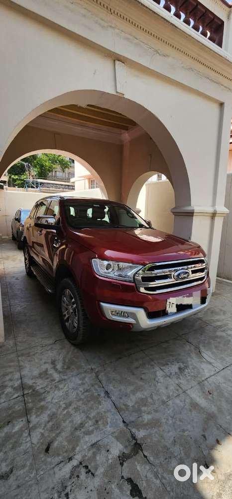 Ford Endeavour 3.2 Titanium 4x4 At, 2016, Diesel