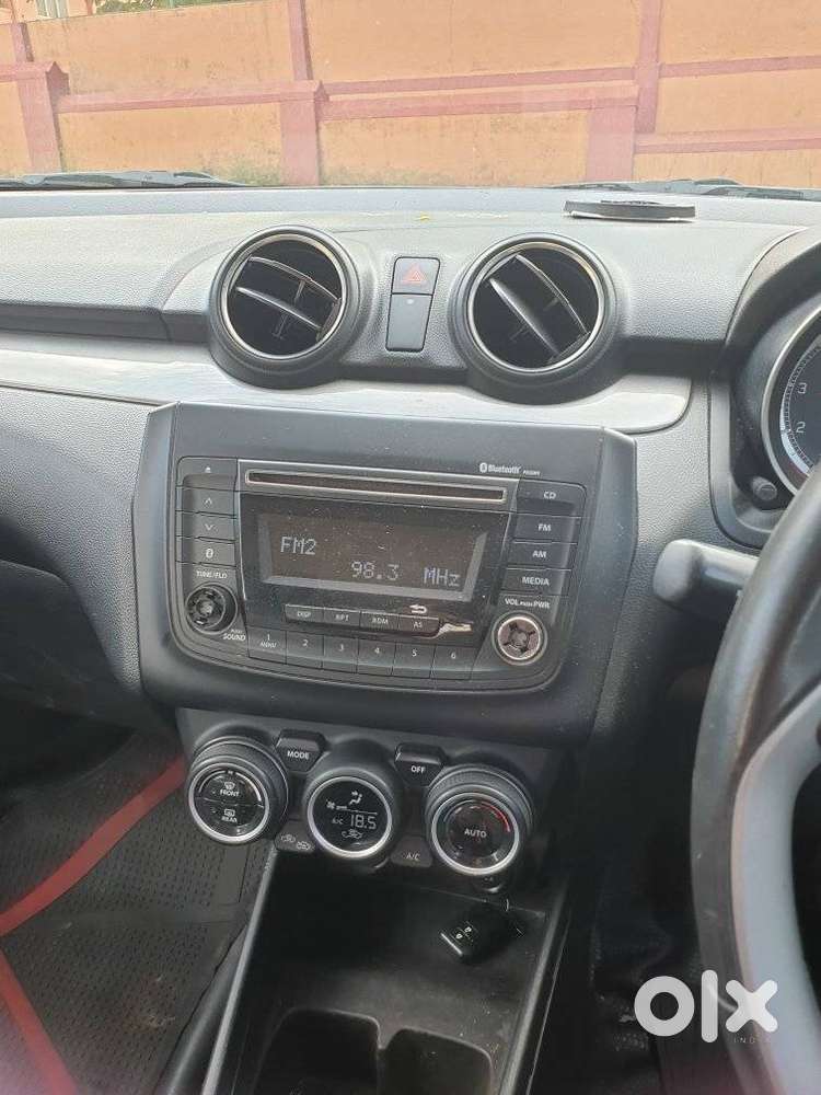 Maruti Suzuki Swift Vvt Zxi, 2019, Petrol