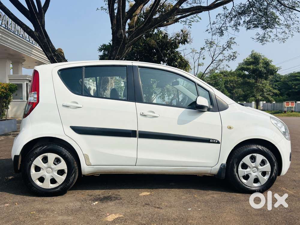 Maruti Suzuki Ritz Vxi, 2012, Petrol