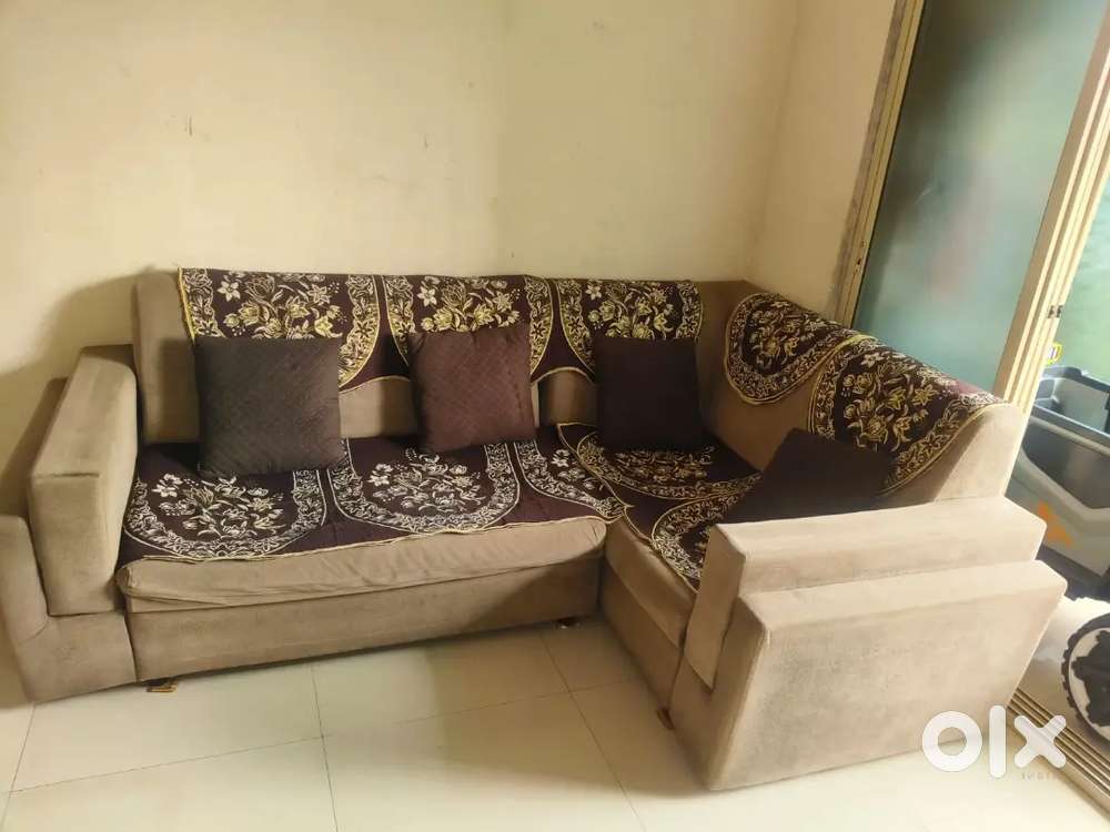 4 seat sofa