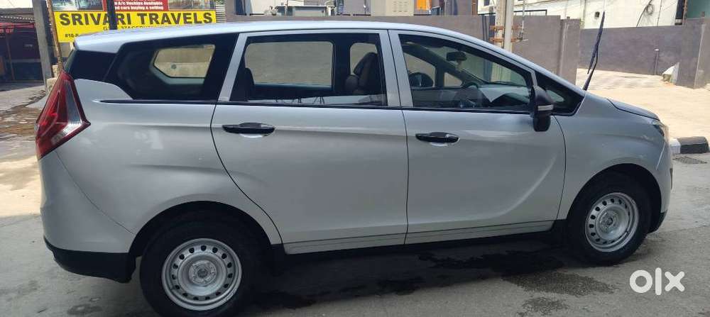 Mahindra Marazzo M2, 2018, Diesel