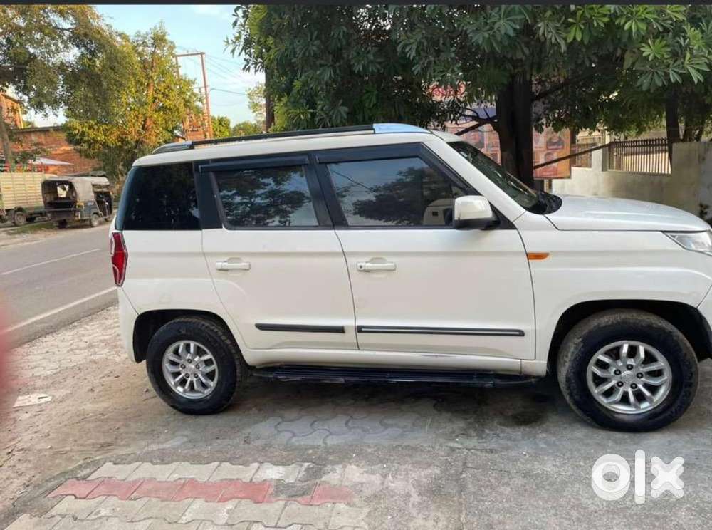 Mahindra Tuv 300 2015 Diesel Well Maintained