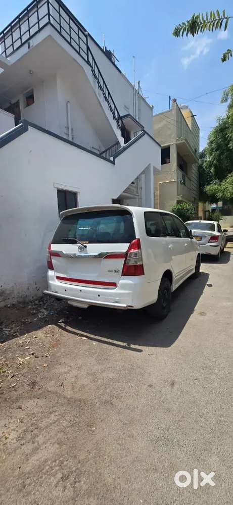 Toyota Innova 2016 Diesel Well Maintained