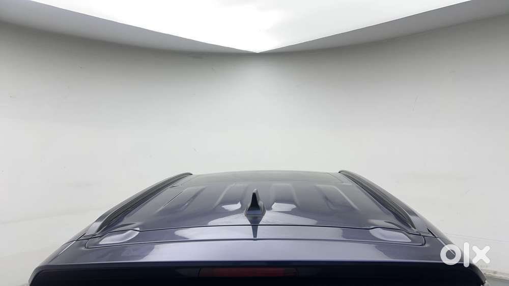 Maruti Suzuki Grand Vitara 1.5 Alpha Smart Hybrid At, 2022, Petrol