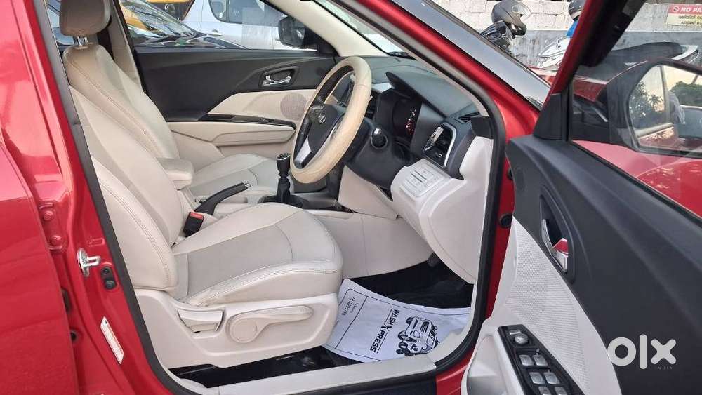 Mahindra Xuv300 W8 Option, 2021, Petrol