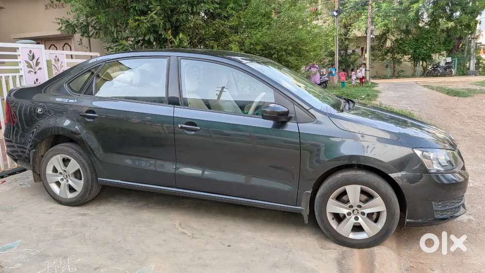 Skoda Rapid 1.6 Mpi 2019 December Car