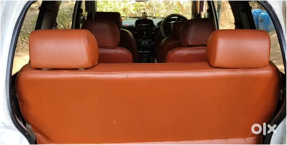 Chevrolet Tavera Neo 2