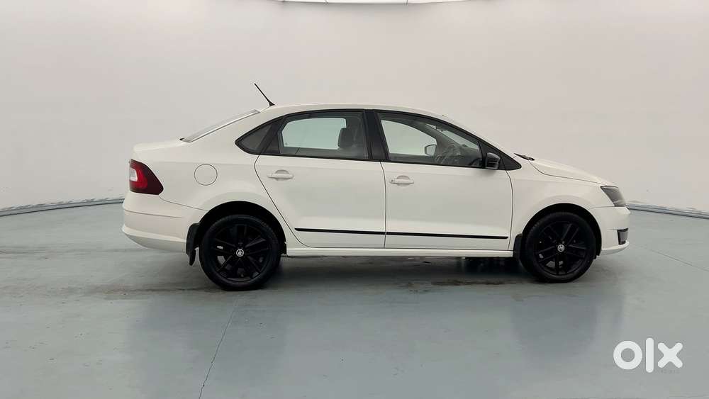 Skoda Rapid 1.0 Ambition Tsi, 2021, Petrol