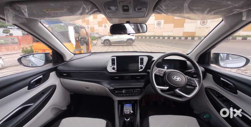 Hyundai I20 Asta (o) 1.2 Mt, 2023, Petrol