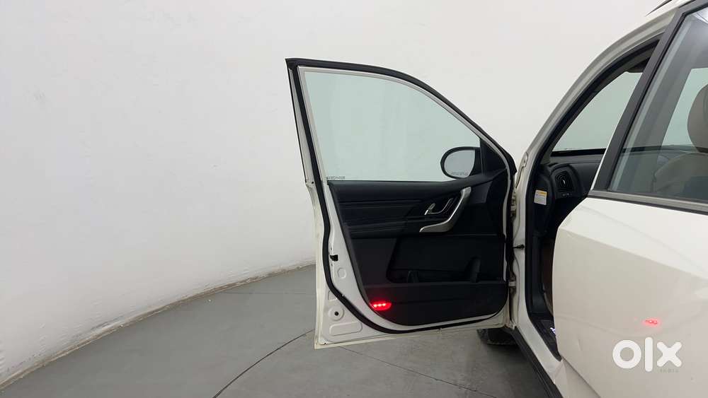 Mahindra Xuv500 W11, 2020, Diesel