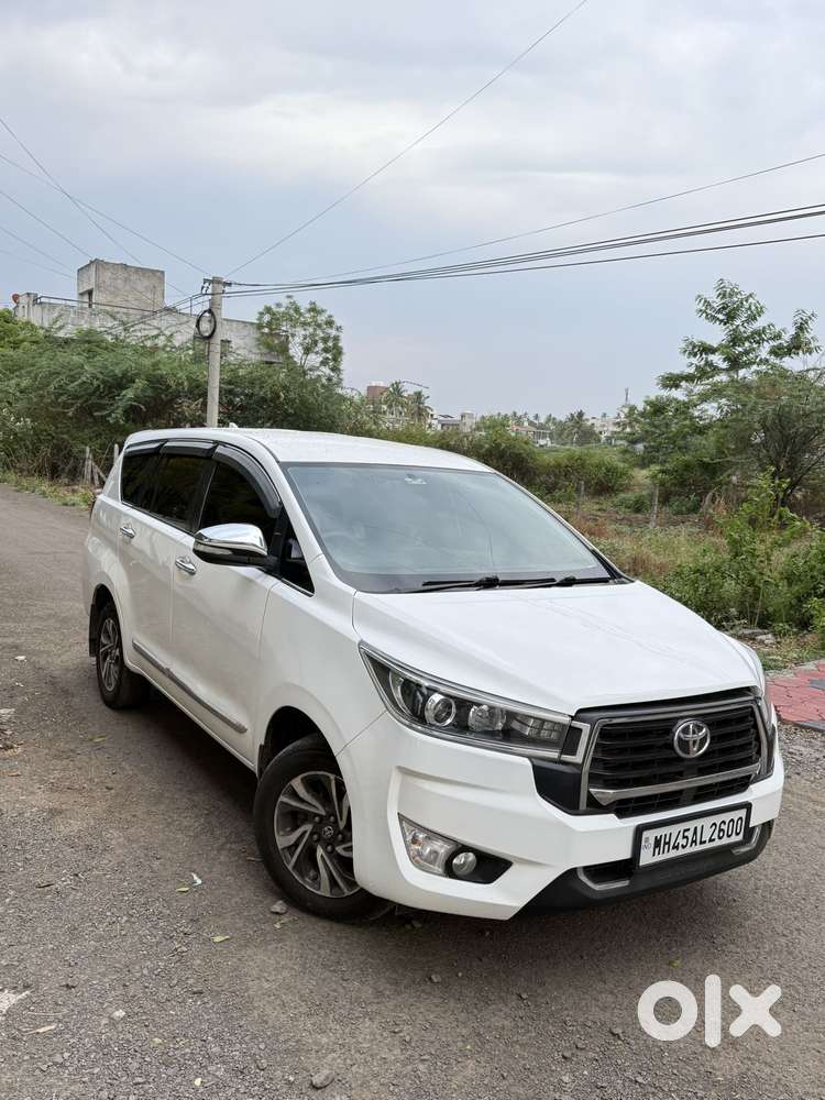 Toyota Innova Crysta [2020-ongoing] 2.4 Vx 8 Str, 2021, Diesel