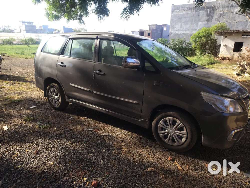 Toyota Innova 2013 Diesel 268000 Km Driven