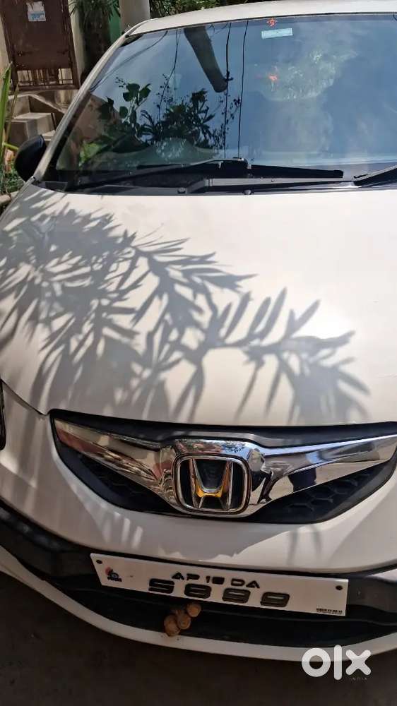 Honda Brio 2015 Petrol 95000 Km Driven