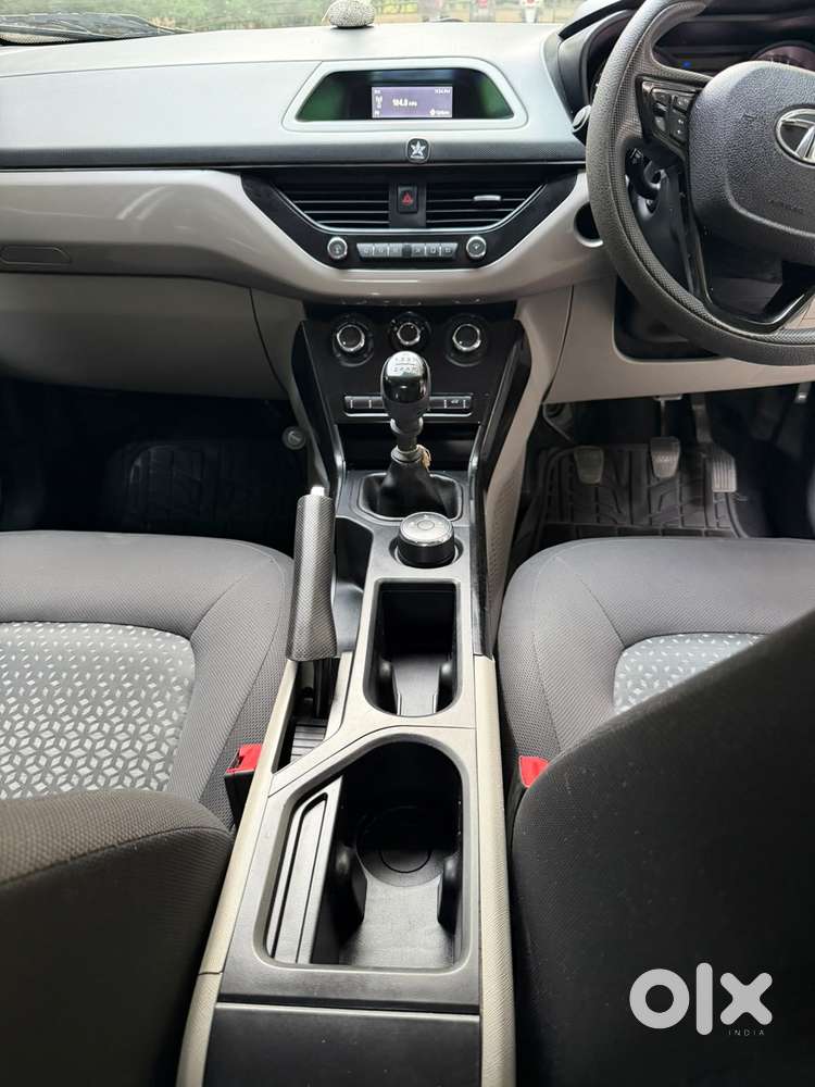 Tata Nexon 1.5 Revotorq Xm (s), 2020, Cng & Hybrids