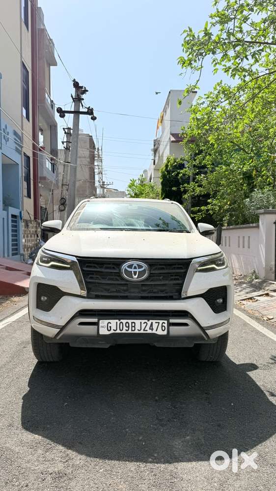 Toyota Fortuner 2021 Diesel Well Maintained