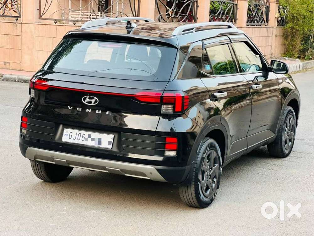 Hyundai Venue S 1.2 Petrol, 2023, Cng & Hybrids