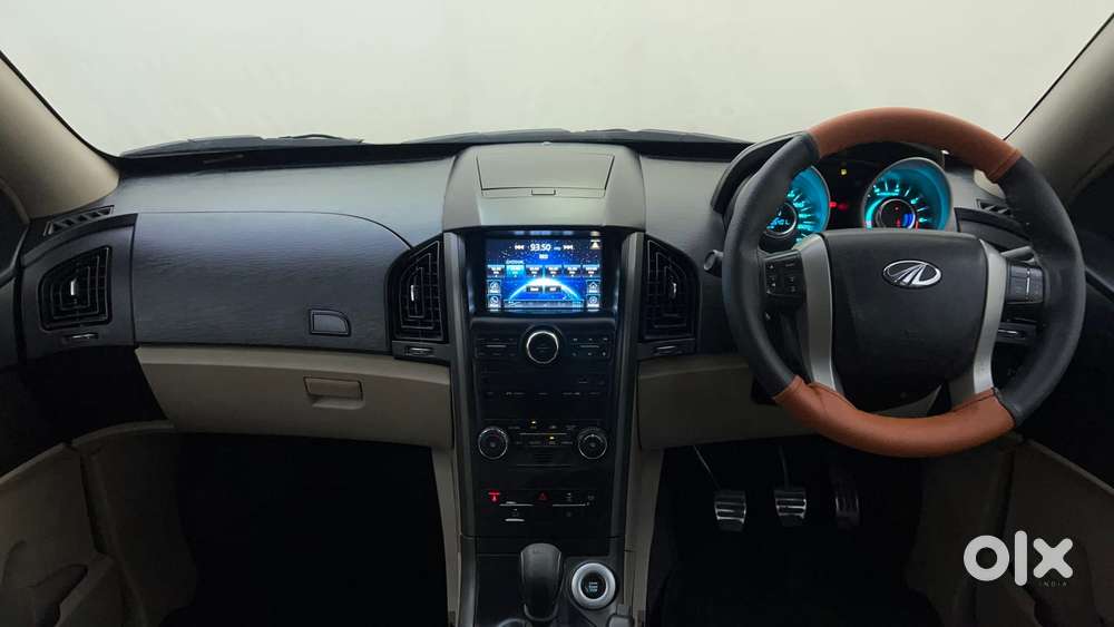 Mahindra Xuv500 2.2 W10, 2015, Diesel