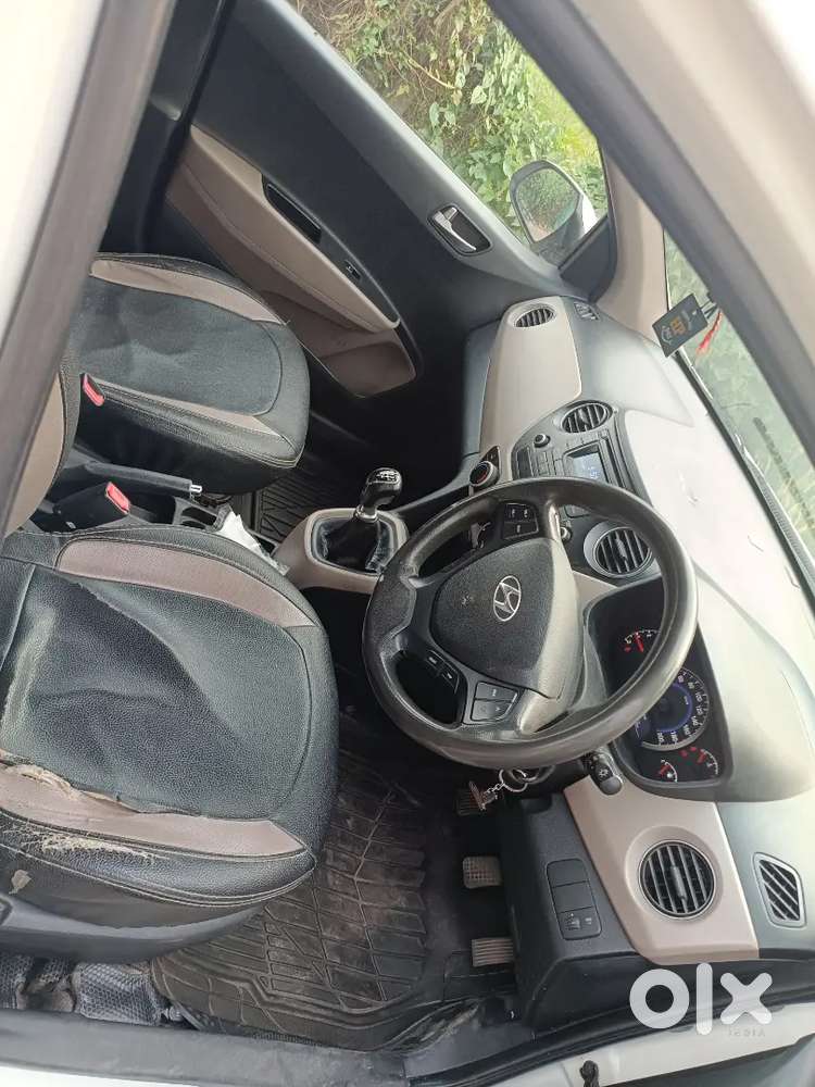 Hyundai Grand I10 Sports Crdi 2016 Diesel 112100 Km Driven