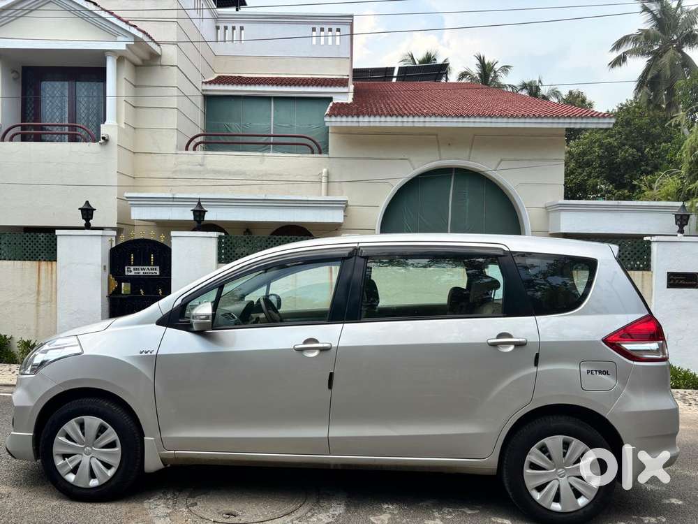 Maruti Suzuki Ertiga 1.5 Vxi, 2017, Petrol