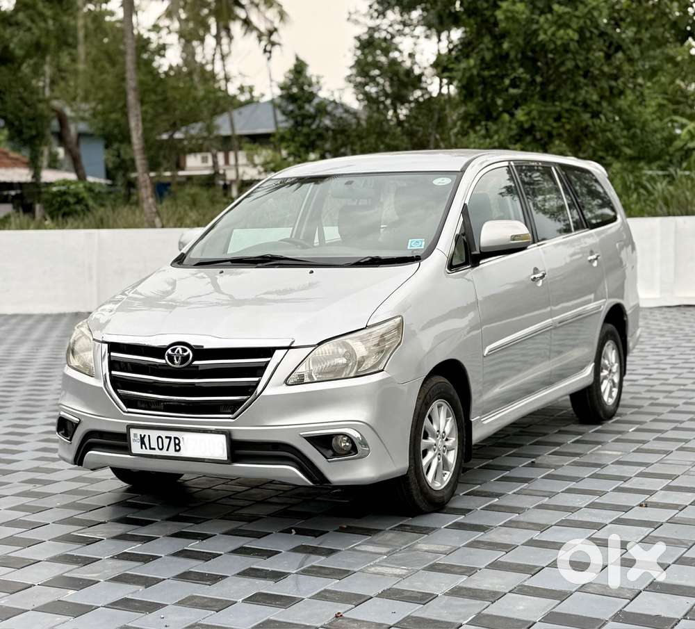 Toyota Innova 2.5 V 7 Str, 2012, Diesel