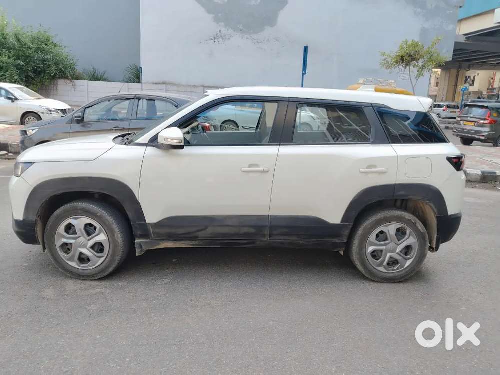 Maruti Suzuki Brezza 2024 Lxi