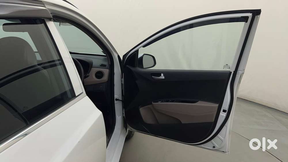 Hyundai Grand I10 1.2 Kappa Sportz, 2015, Petrol