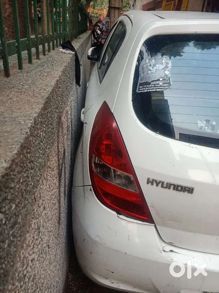 Hyundai I20 2012 Cng & Hybrids 130000 Km Driven  With Alowell