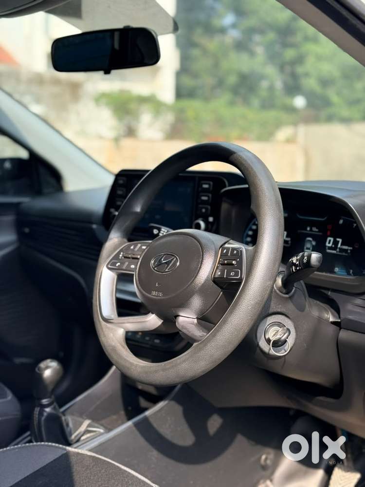 Hyundai New I20 1.5 Asta (o) Mt, 2023, Petrol