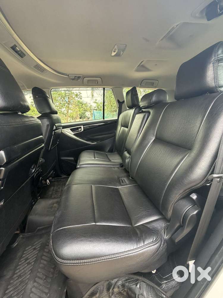 Toyota Innova Crysta [2020-ongoing] 2.4 Vx 8 Str, 2021, Diesel