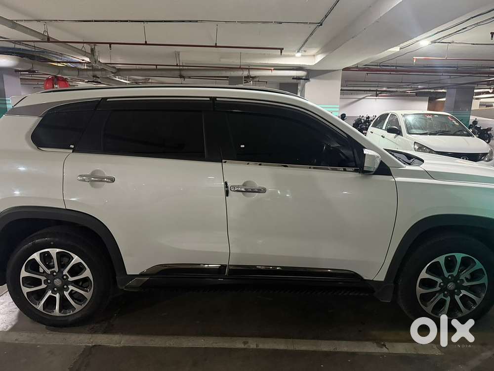 Maruti Suzuki Grand Vitara 2023 Petrol Well Maintained