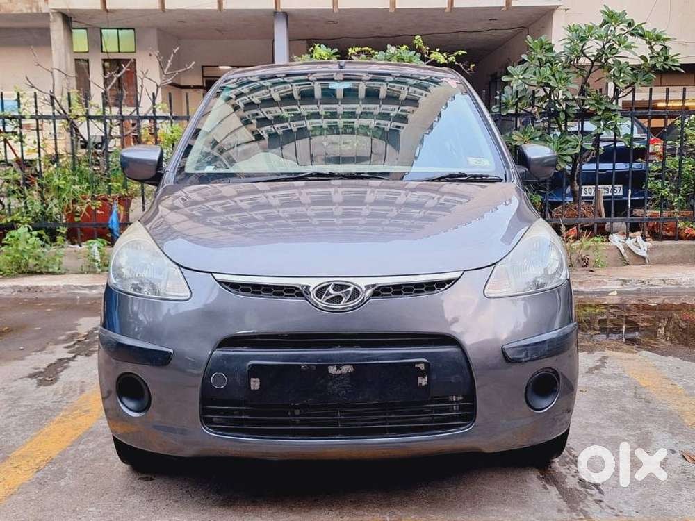 Hyundai I10 Sportz At, 2010, Petrol