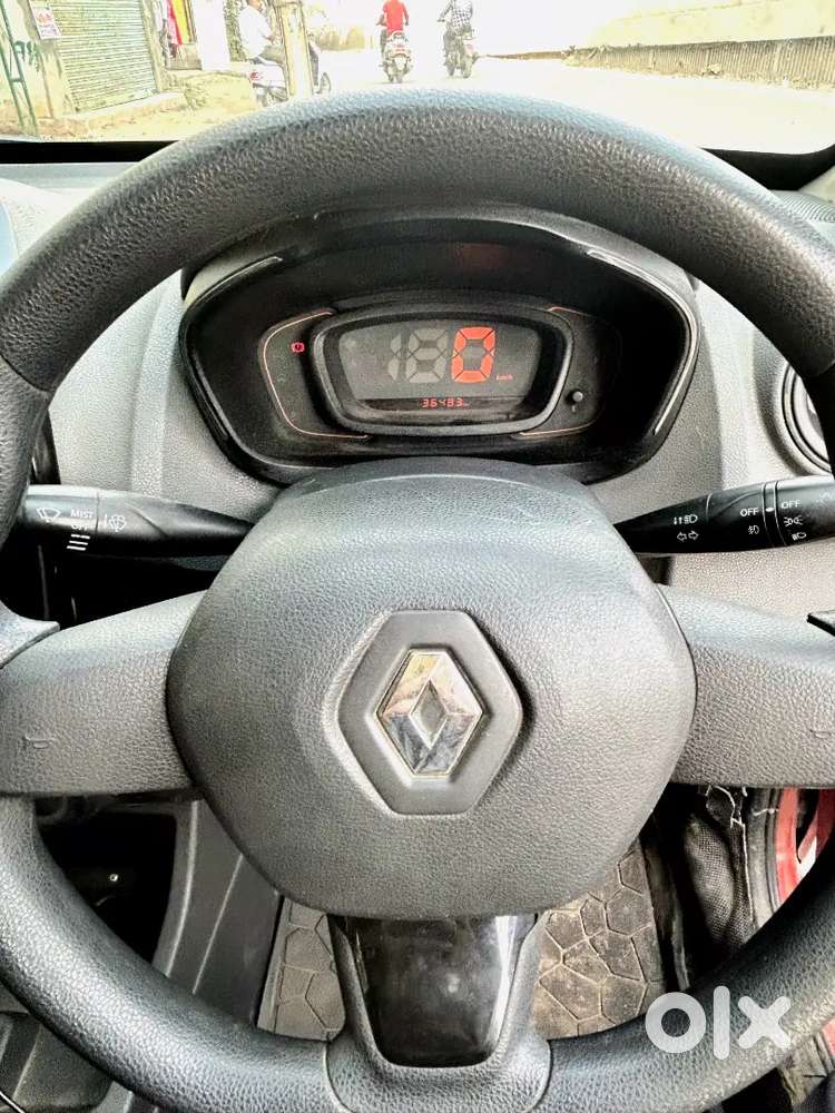 Renault Kwid 2016 Petrol Well Maintain