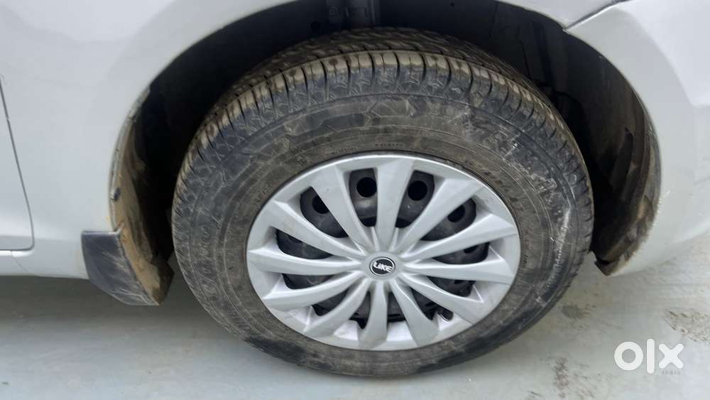 Maruti Suzuki Swift Vvt Vxi, 2015, Petrol