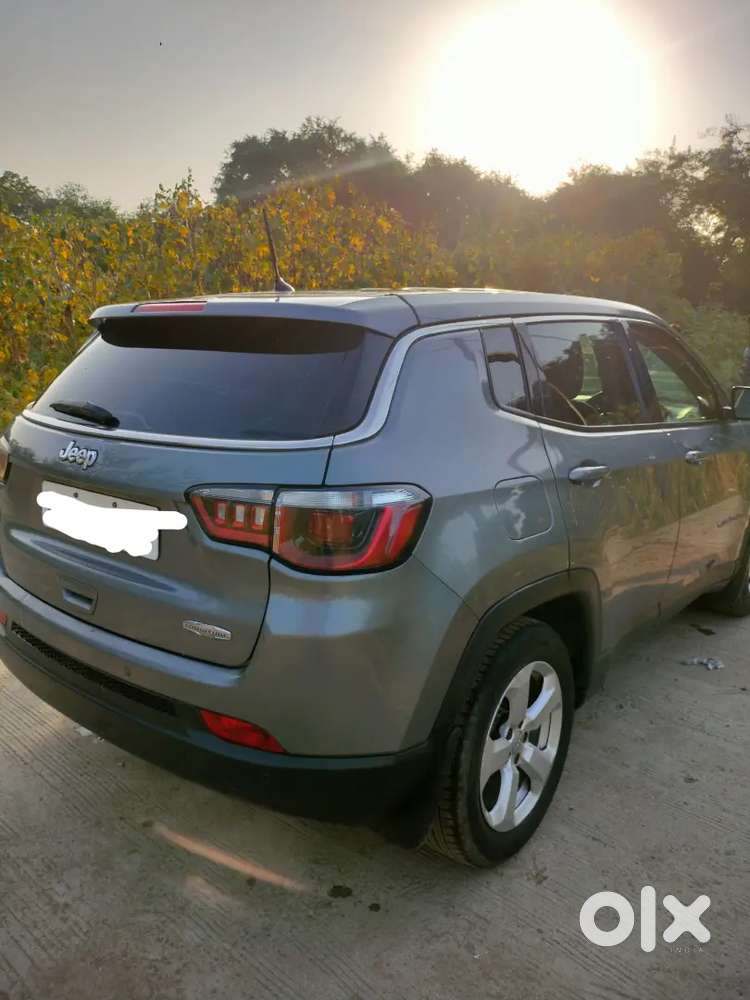 Jeep Compass Top Model
