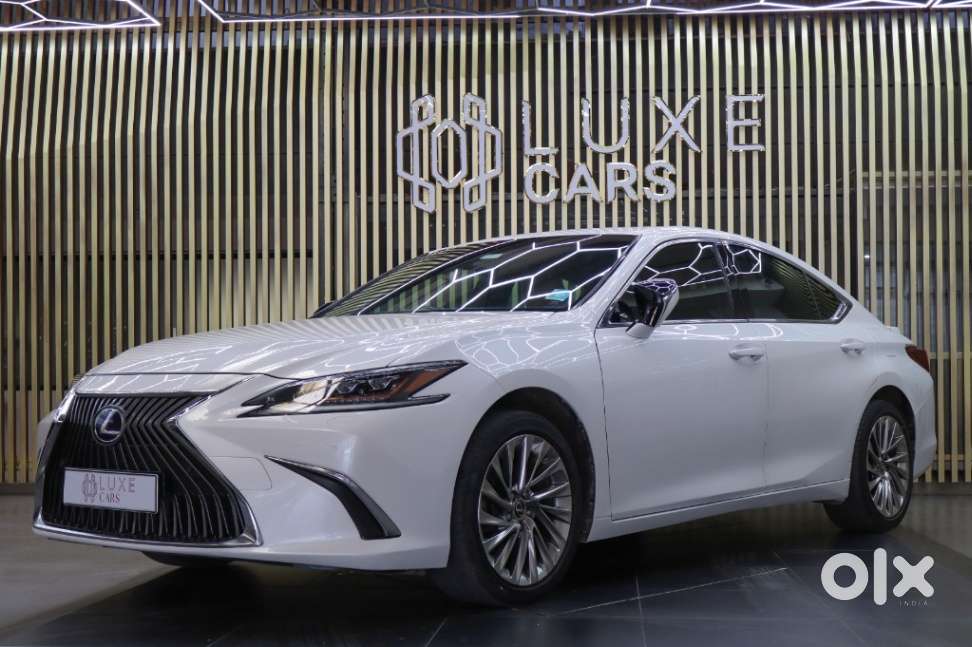 Lexus Es 300h Luxury, 2020, Cng & Hybrids