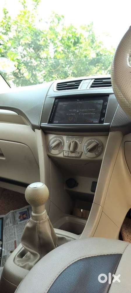 Maruti Suzuki Ertiga Shvs Zdi, 2017, Diesel