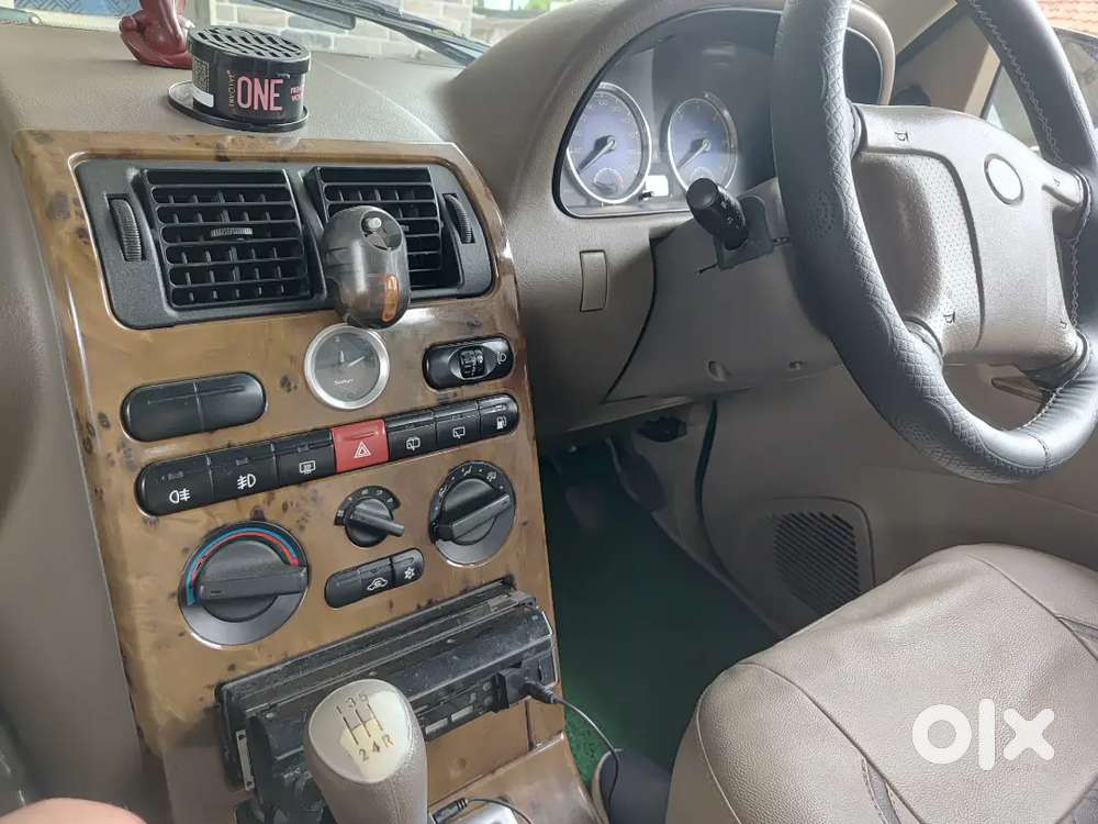 Tata Safari Dicor 2.2 2010
