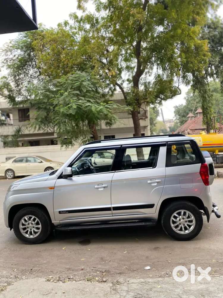 Mahindra Tuv 300 2017
